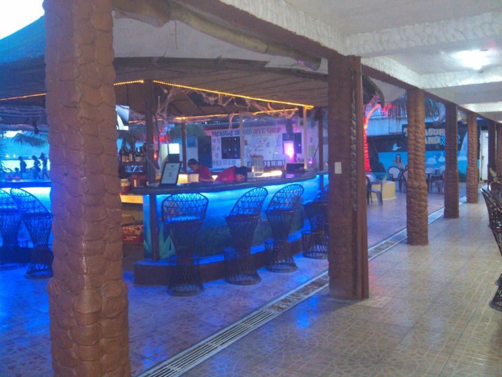 Treasure Island Resort Olongapo Eksteriør bilde