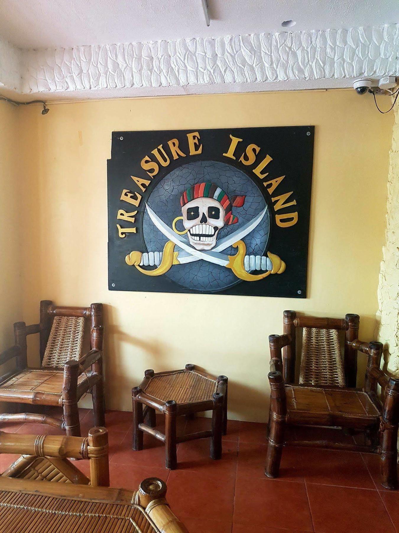 Treasure Island Resort Olongapo Eksteriør bilde